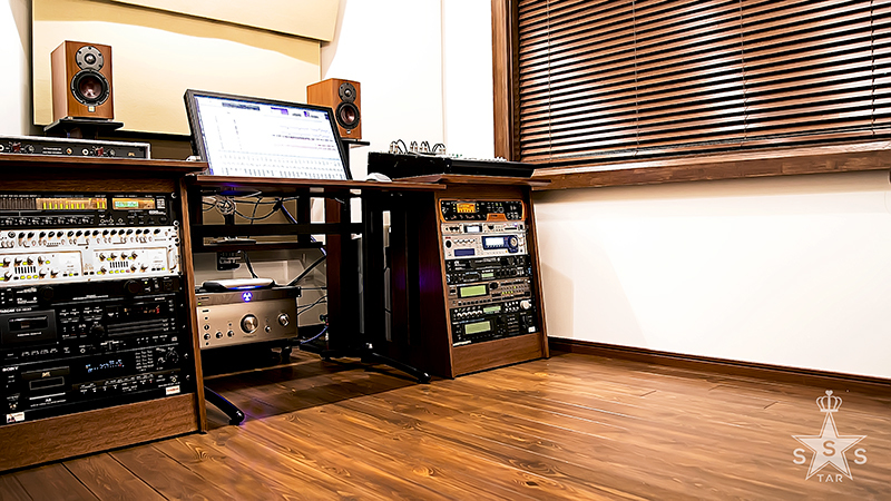Image of the vocal studio of ★STARS（ボーカルレッスン スタジオのイメージ）a